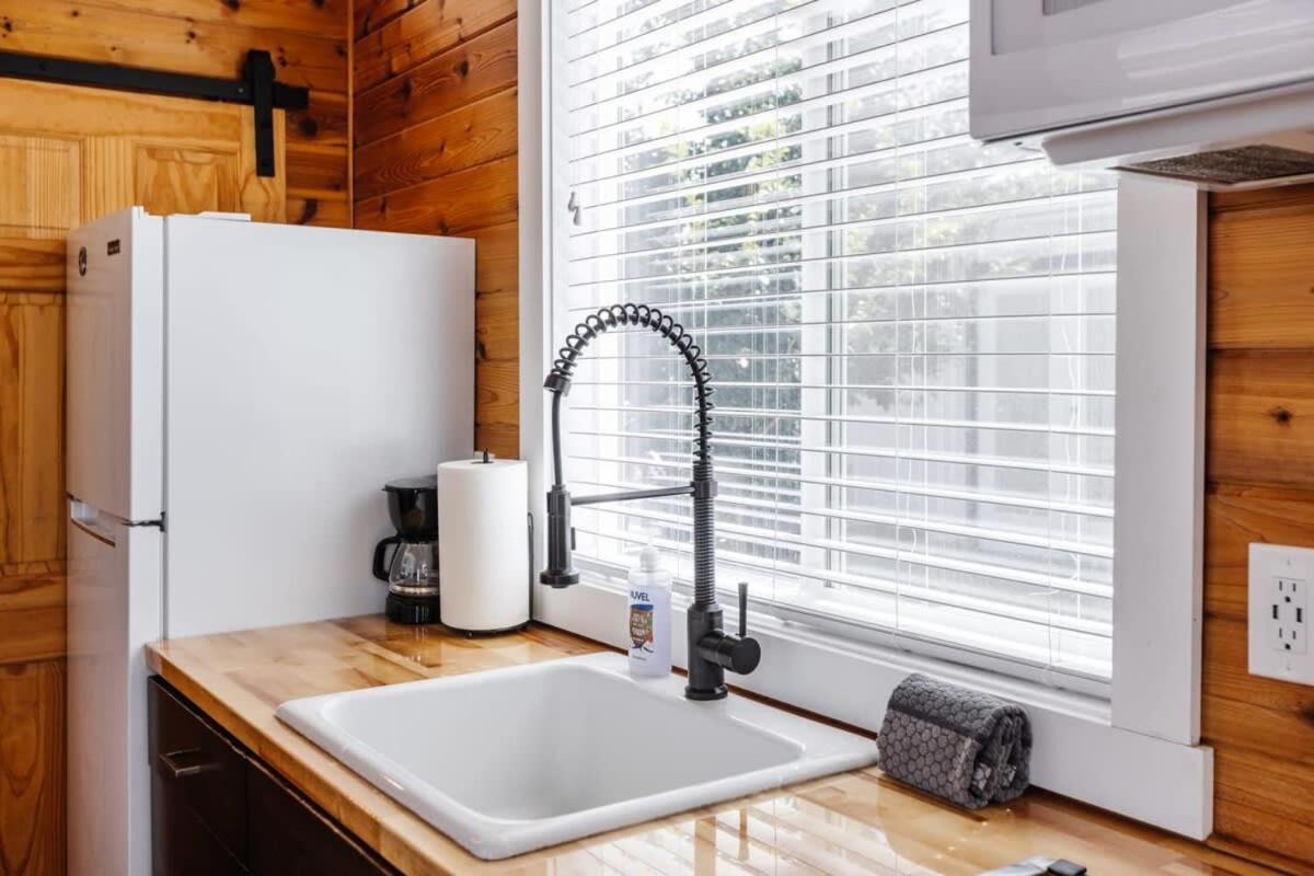 Harrington Tiny House Βίλα Apple Valley Εξωτερικό φωτογραφία